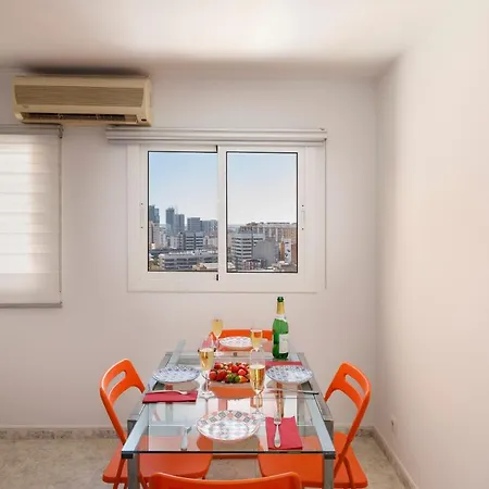 Barcelona Sunny Terrace Apartment L'Hospitalet de Llobregat Exterior photo
