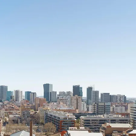 Barcelona Sunny Terrace Apartment L'Hospitalet de Llobregat Exterior photo